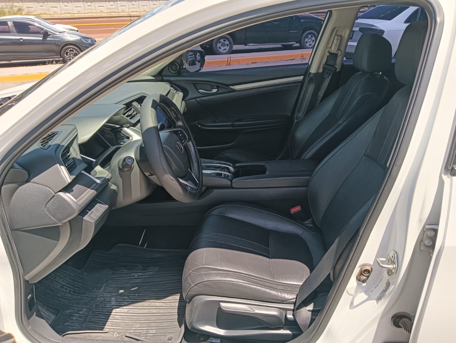 2017 Honda Civic 1.5 Turbo Plus Sedan Piel Cvt