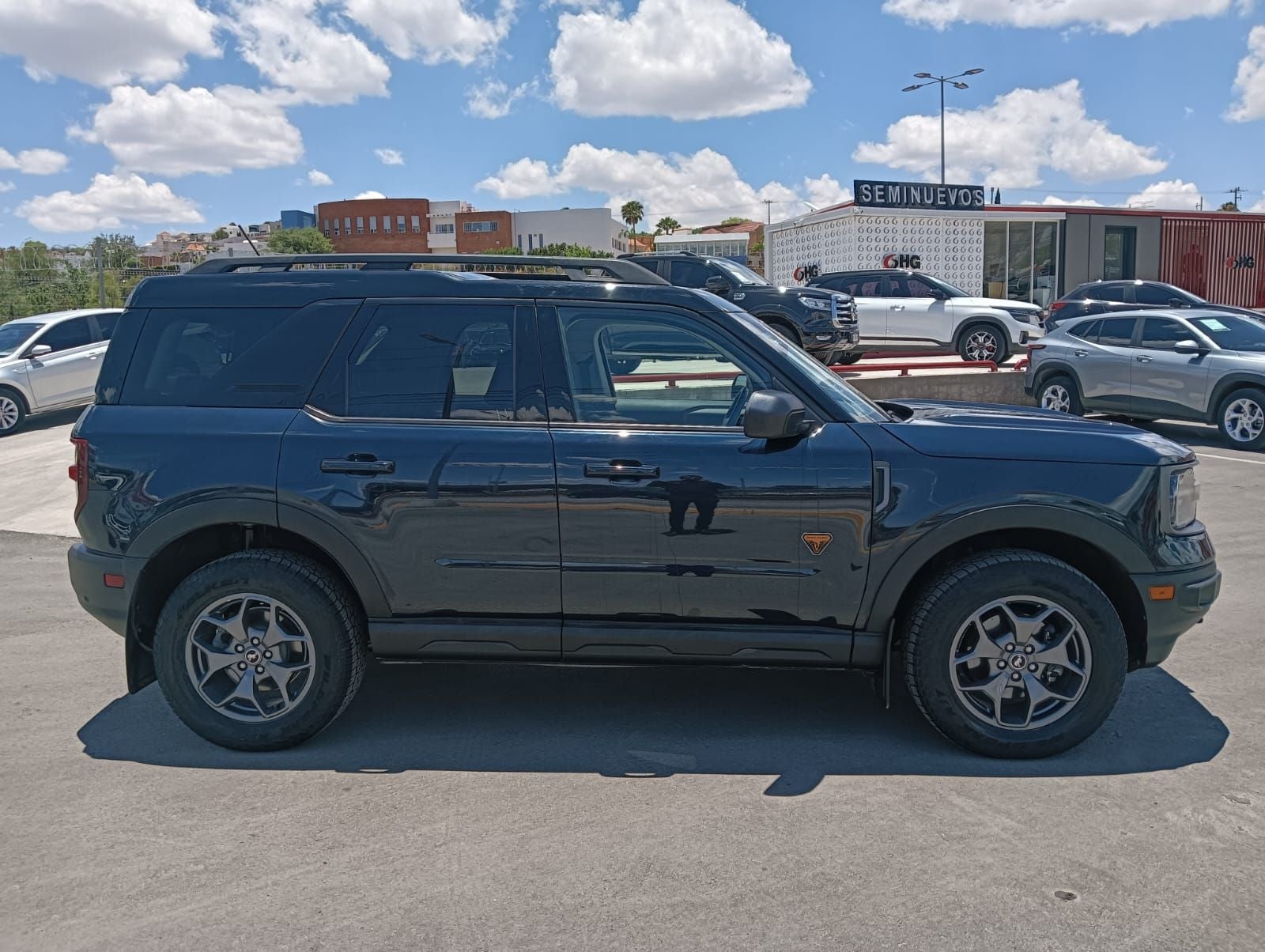 2021 Ford Bronco 2.0 L4 Badiands AT