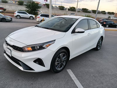 2024 Kia Forte 2.0 Lx Sedan At