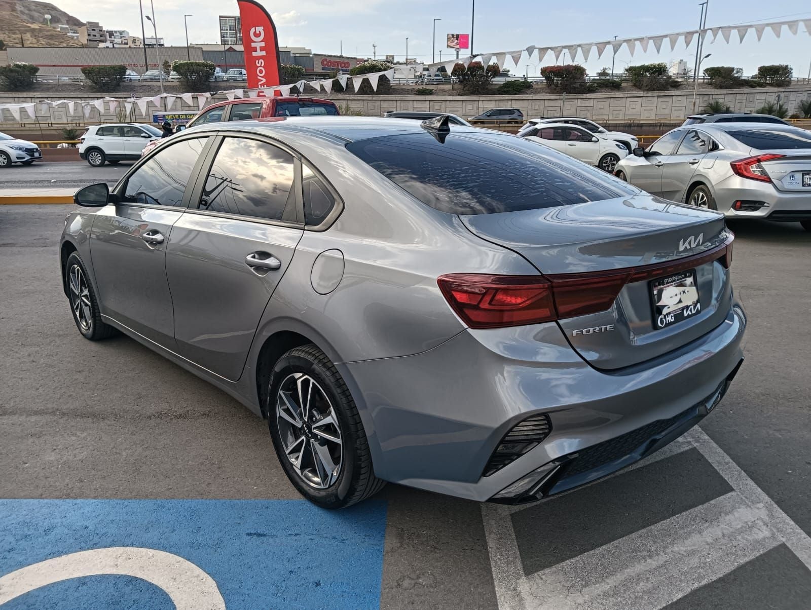 2022 Kia Forte 2.0 LX At