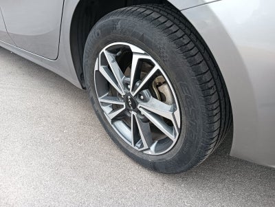 2024 Kia Forte 2.0 Lx Sedan Mt