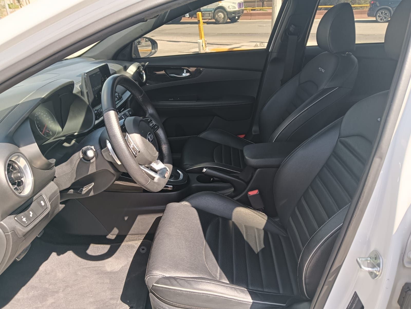 2020 Kia Forte 2.0 GT Line 4p At