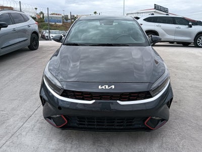 2022 Kia Forte 2.0 GT Line 4p At