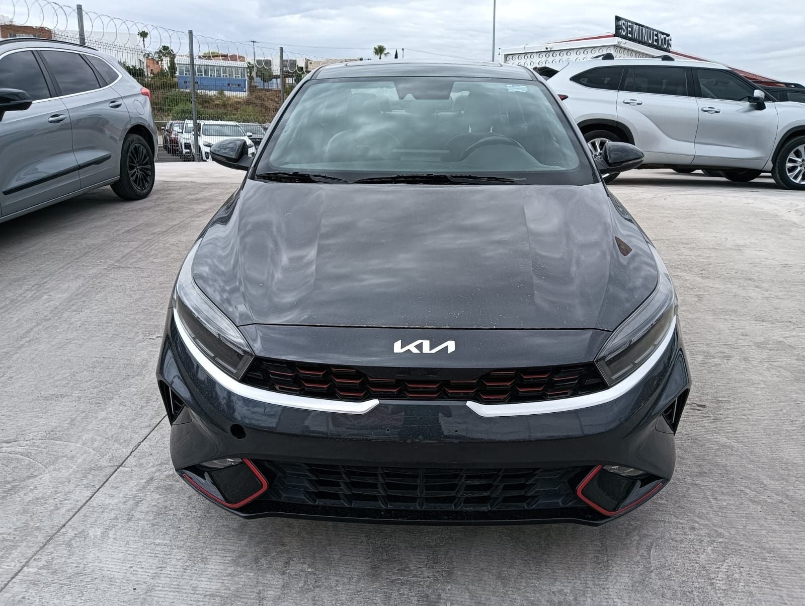 2022 Kia Forte 2.0 GT Line 4p At