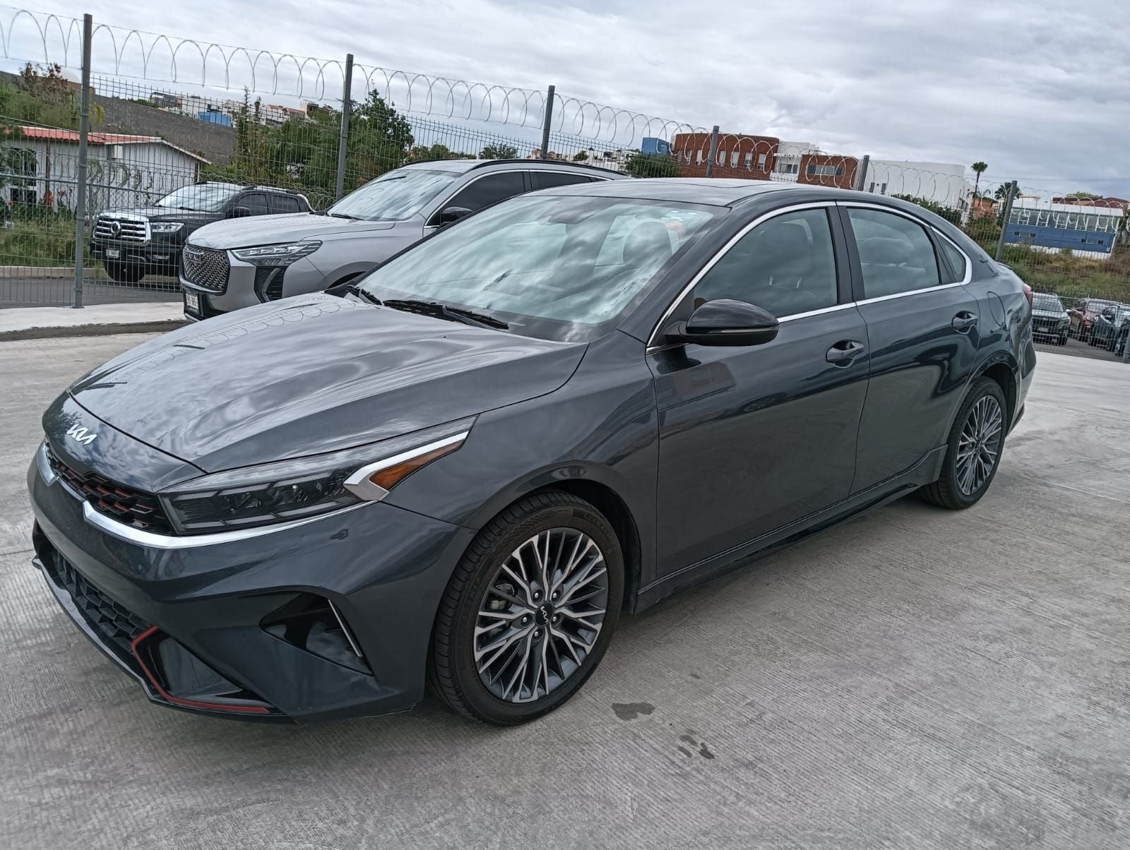 2022 Kia Forte 2.0 GT Line 4p At