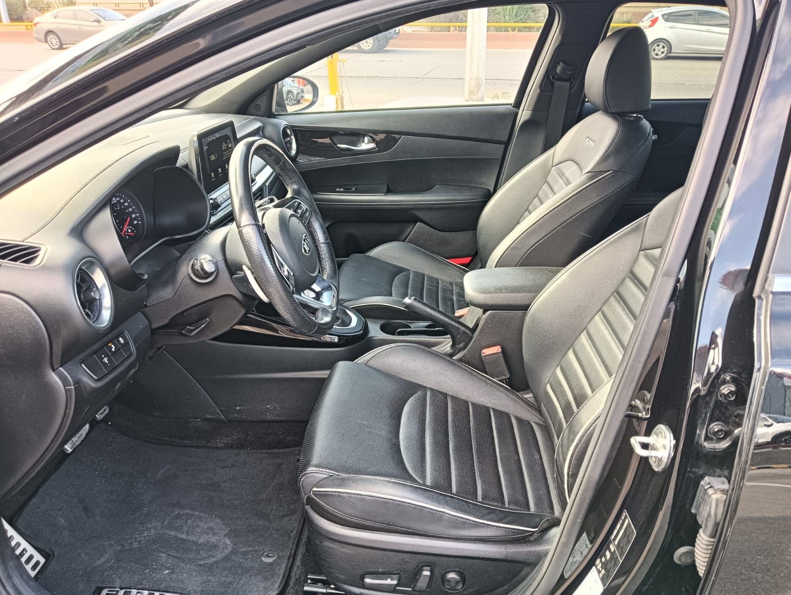 2020 Kia Forte 2.0 GT Line 4p At