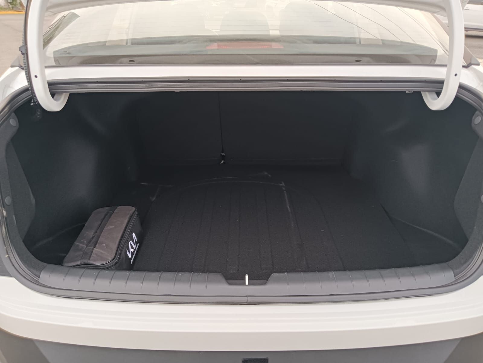 2026 Kia K3 1.6 LX At