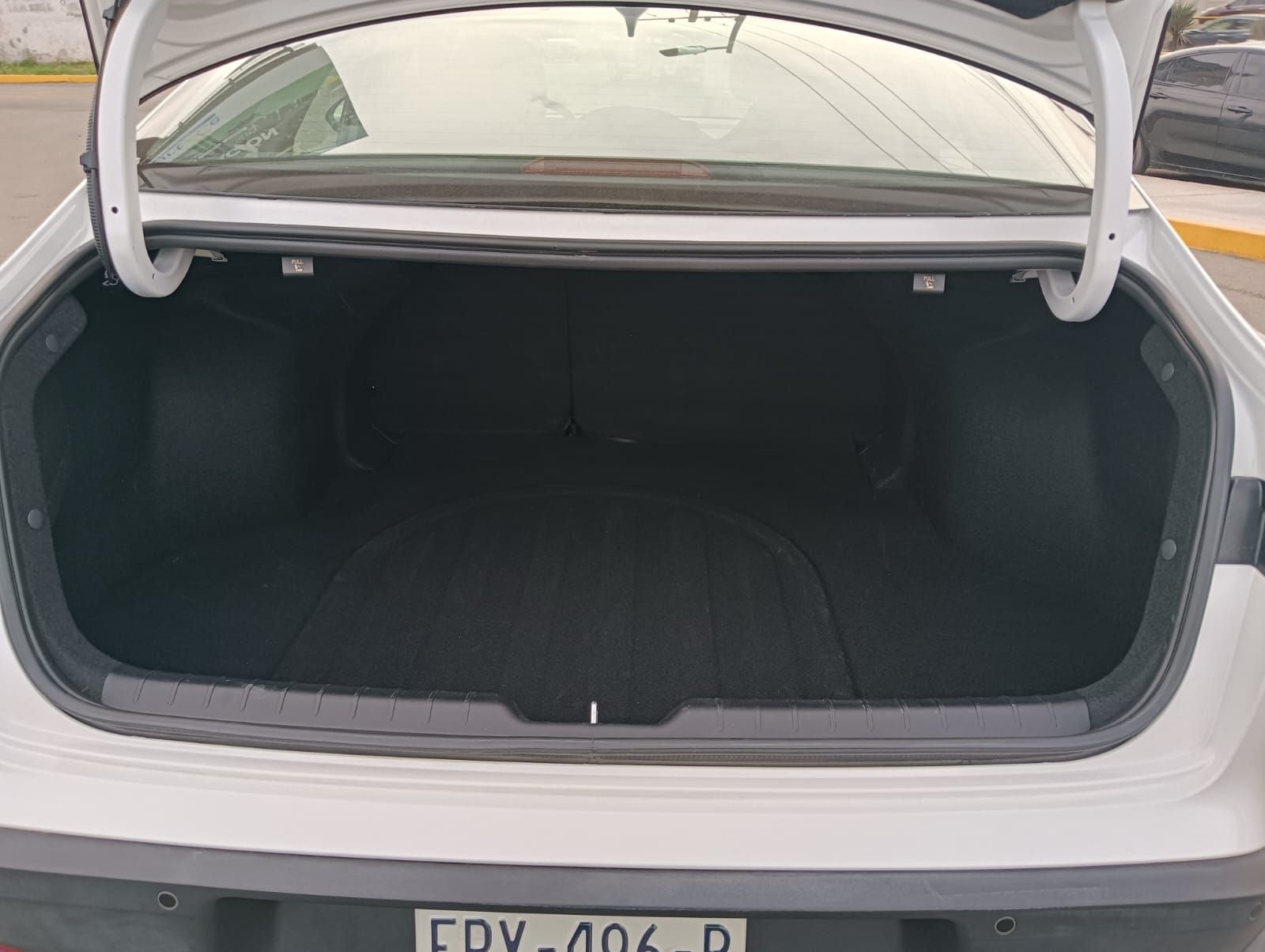 2025 Kia K4 2.0 L IVT At