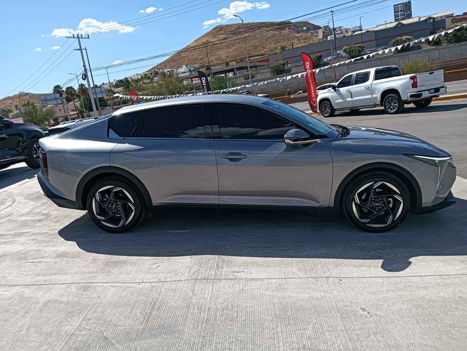 2025 Kia K4 2.0 Ex IVT At