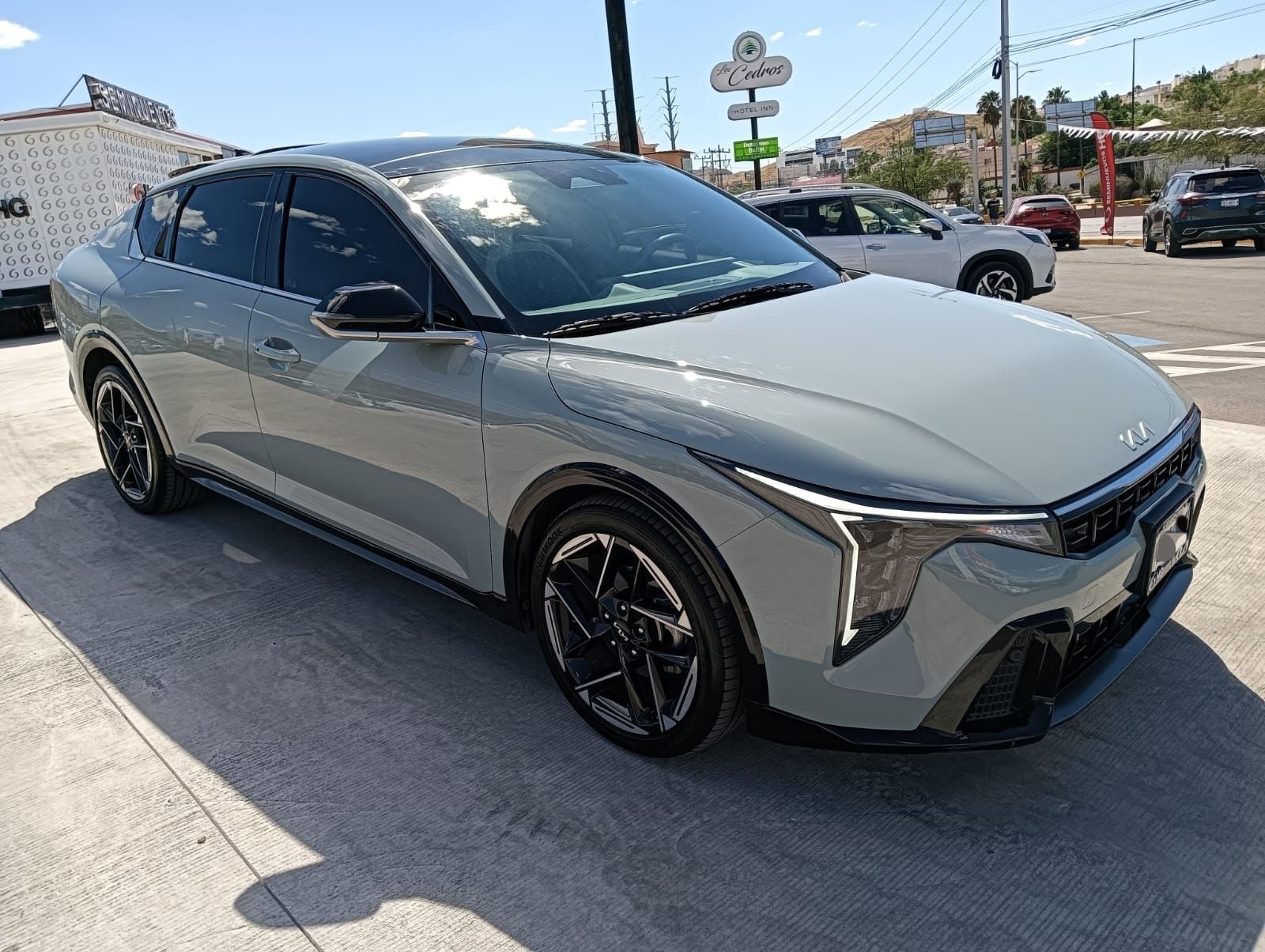 2025 Kia K4 2.0 Gt Line IVT At