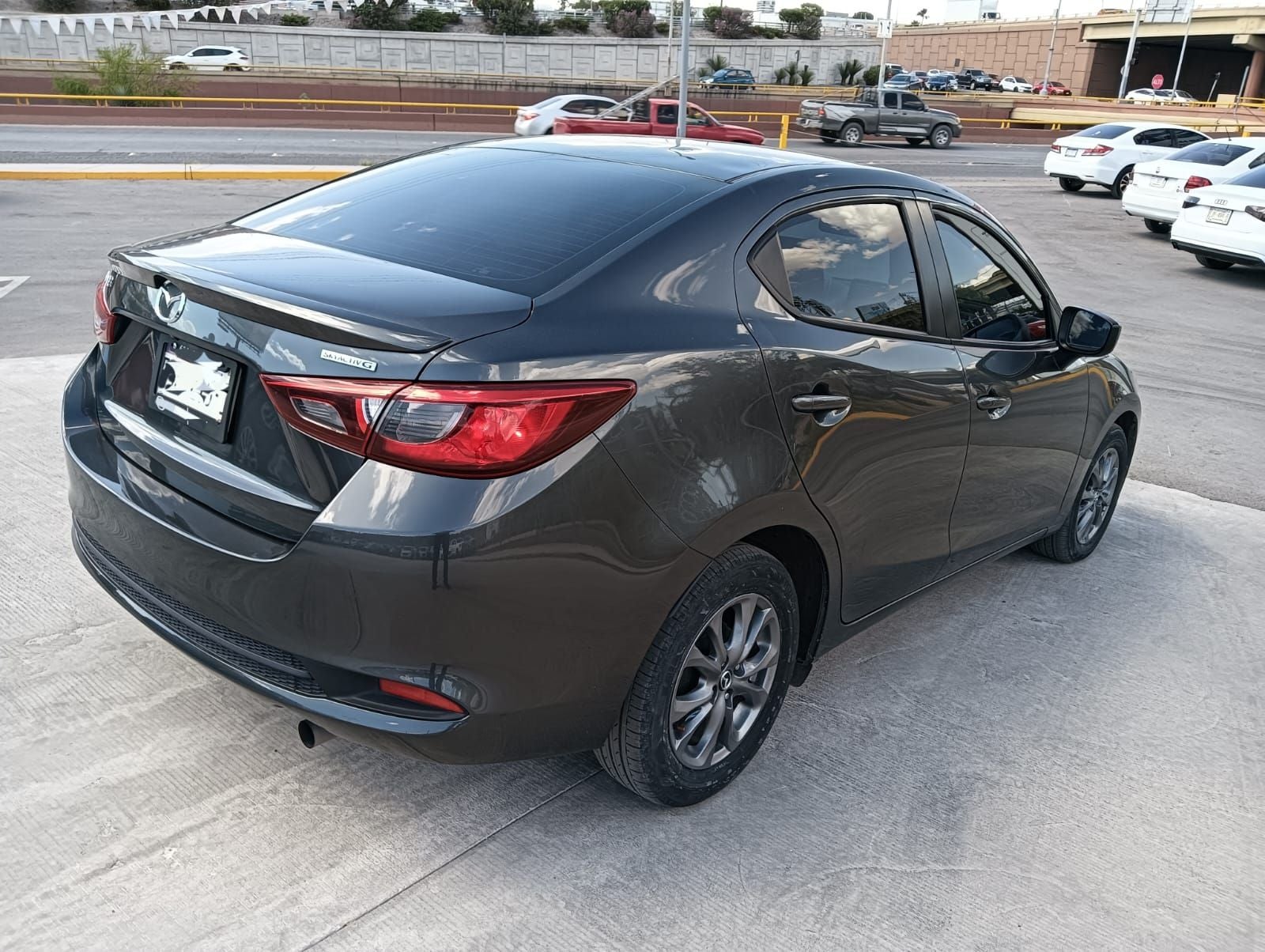 2024 Mazda Mazda 2 1.5 I Sport Sedan At