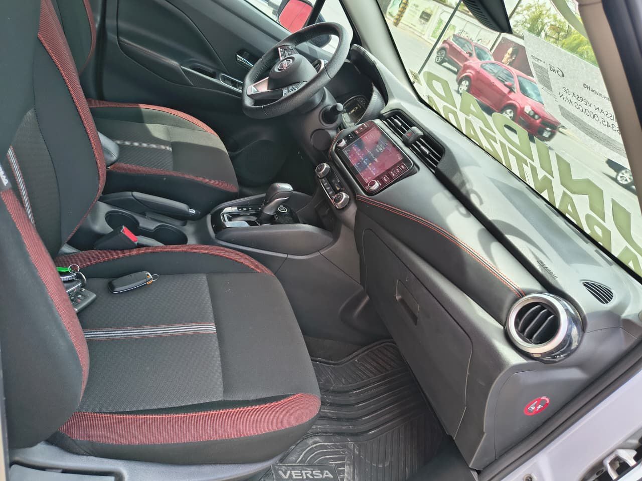 2024 Nissan Versa 1.6 SR At