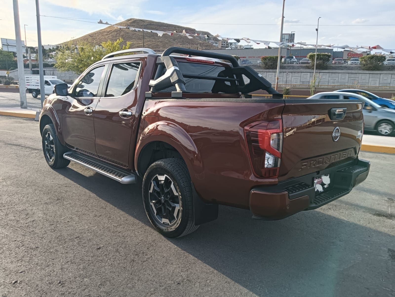 2023 Nissan Frontier 2.5 Le Platinum At