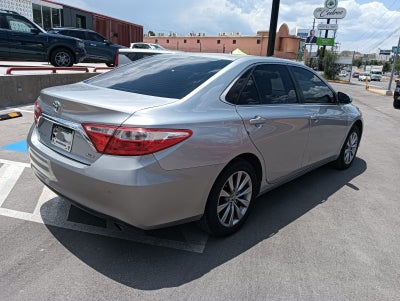 2016 Toyota Camry 2.5 Xle Navi At