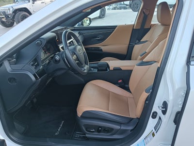 2022 Lexus ES 2.5 250 AWD At