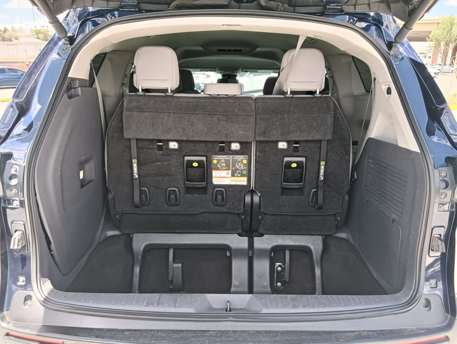 2022 Toyota Sienna 2.5 Xle Hev At