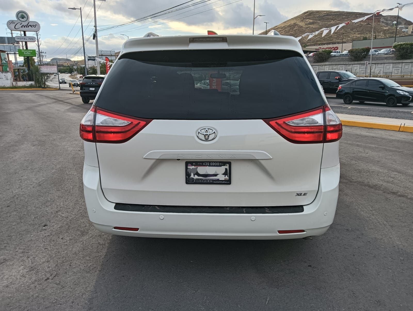 2017 Toyota Sienna 3.5 Xle Tela At