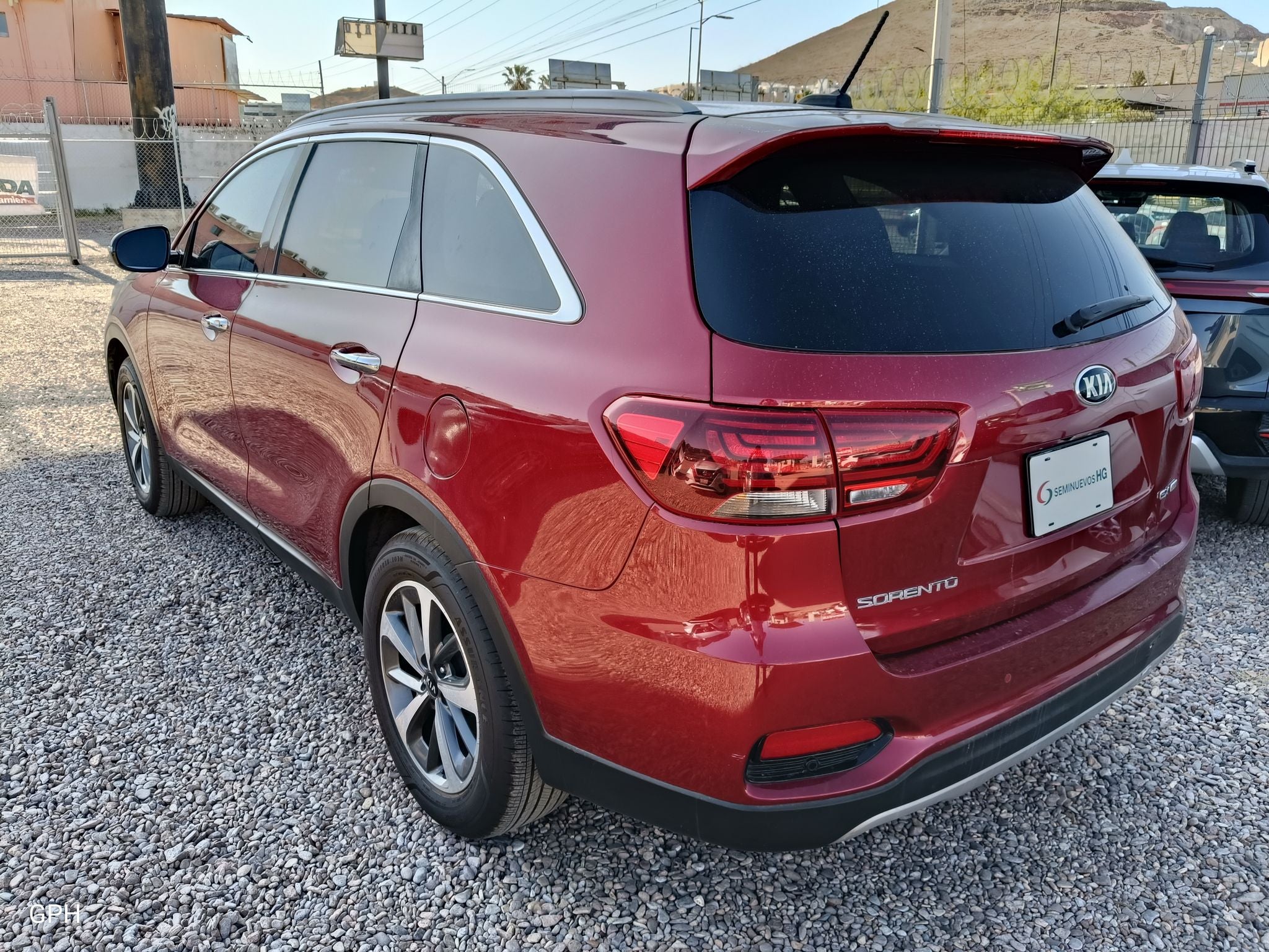 2020 Kia Sorento 2.4 L4 EX Piel 7 Pasajeros At