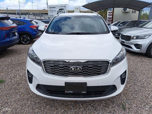 2020 Kia Sorento 2.4 L4 EX Piel 7 Pasajeros At