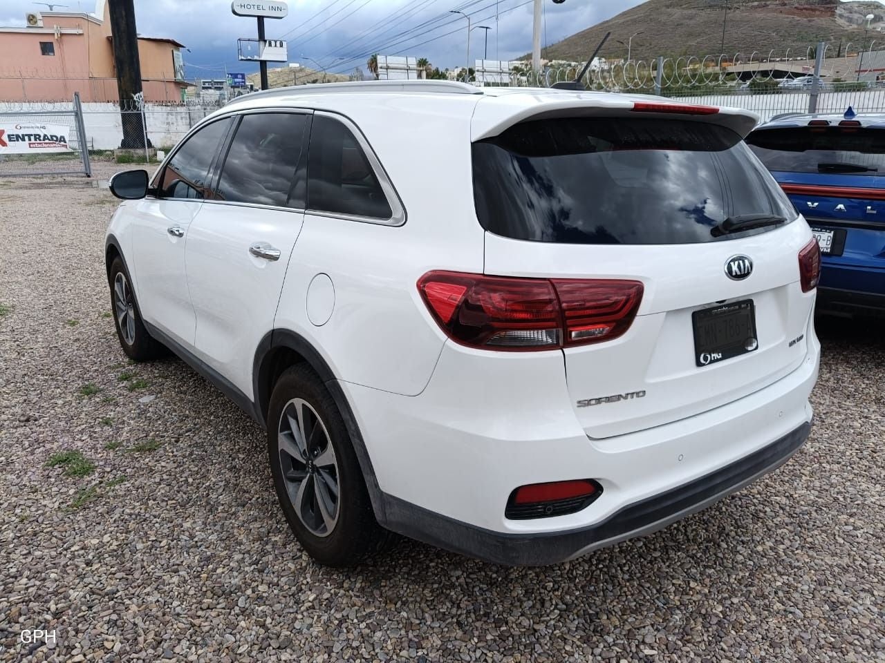 2020 Kia Sorento 2.4 L4 EX Piel 7 Pasajeros At