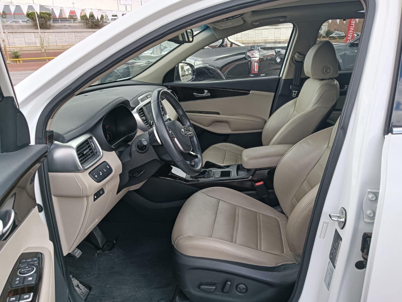 2019 Kia Sorento 3.3 V6 Ex Pack Piel 7 Pasajeros At