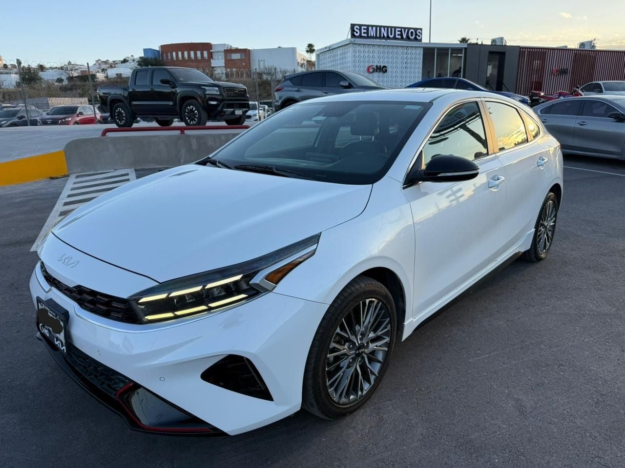 2022 Kia Forte 2.0 GT Line 4p At
