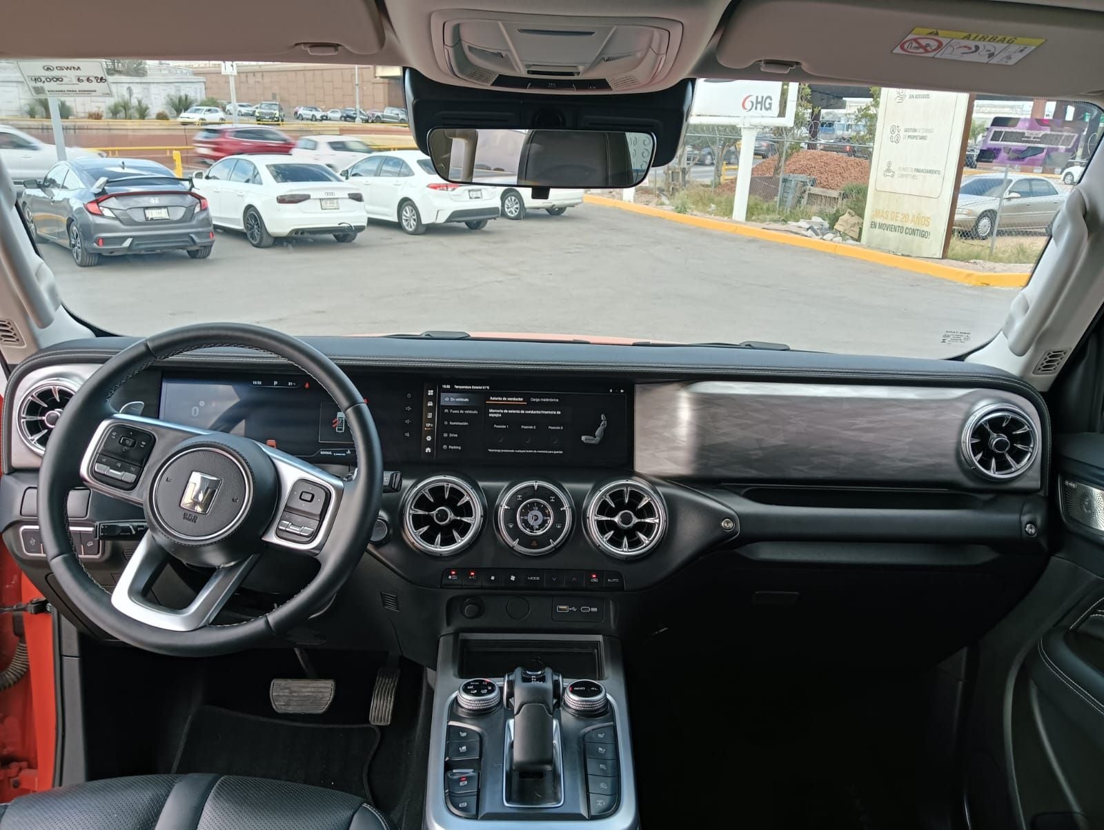 2025 GWM Tank 300 2.0 Luxury Hev