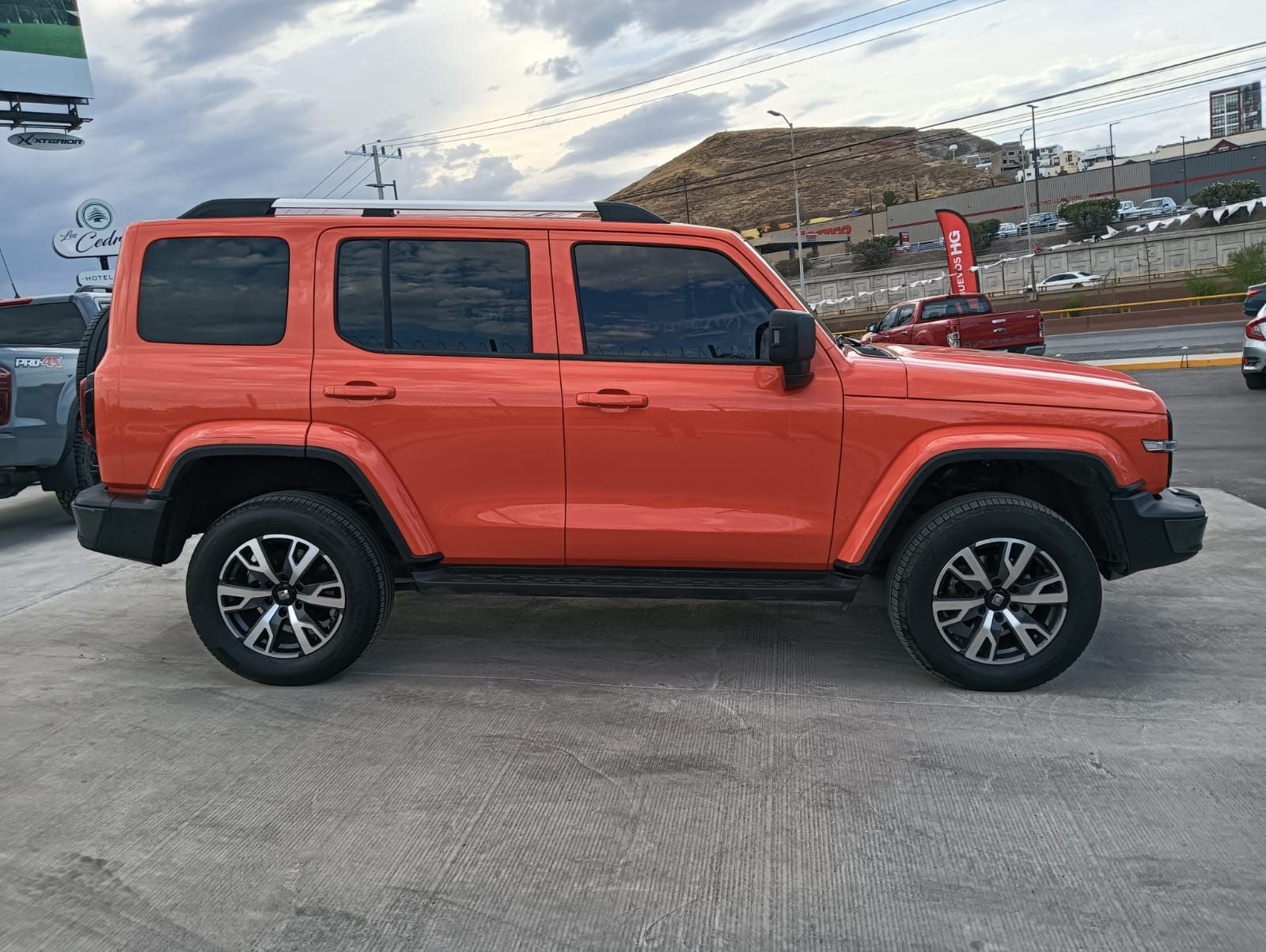 2025 GWM Tank 300 2.0 Luxury Hev