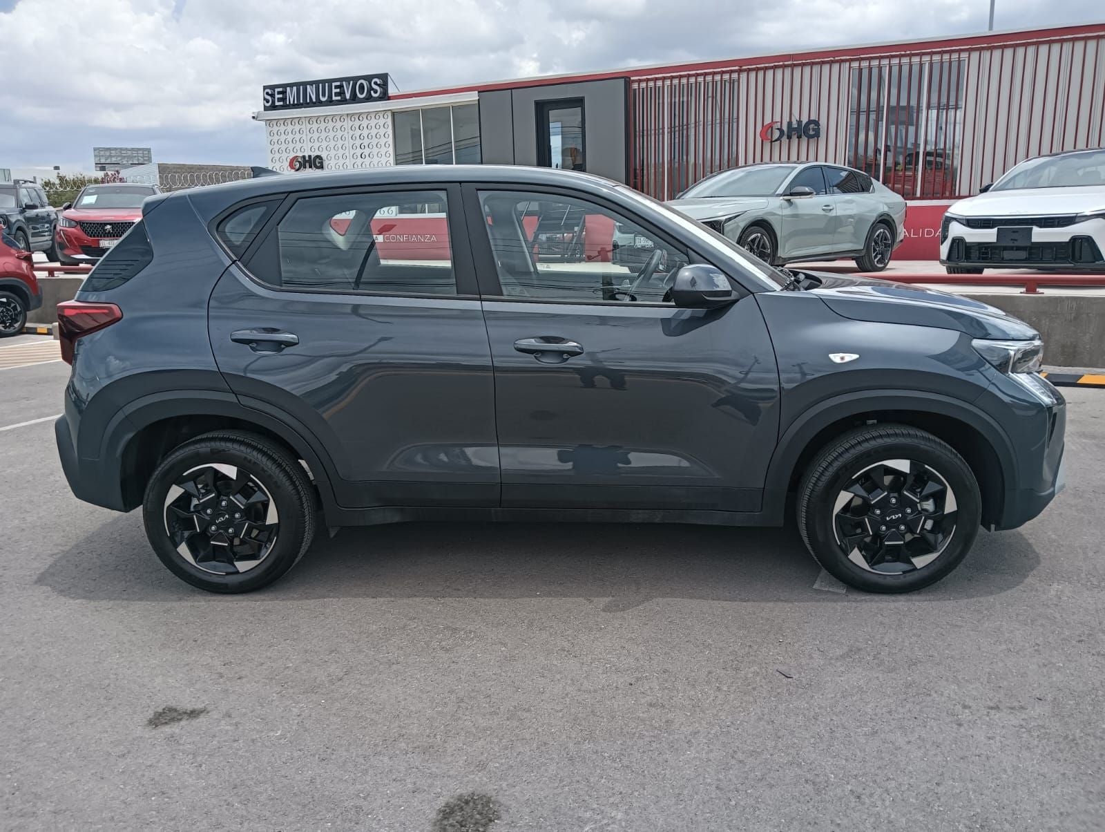 2025 Kia Sonet 1.5 Lx Mt