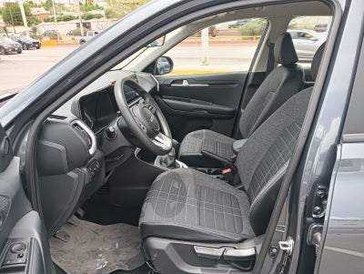2025 Kia Sonet 1.5 Lx Mt