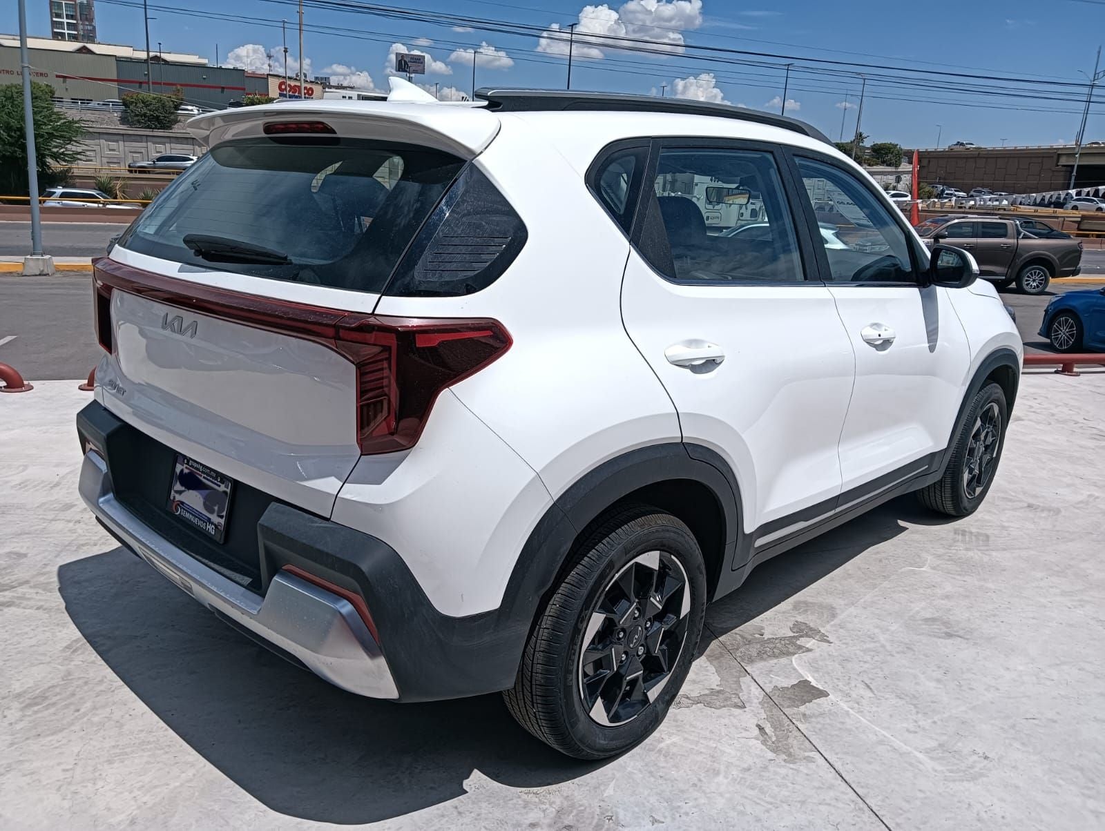 2026 Kia Sonet 1.5 Sx At