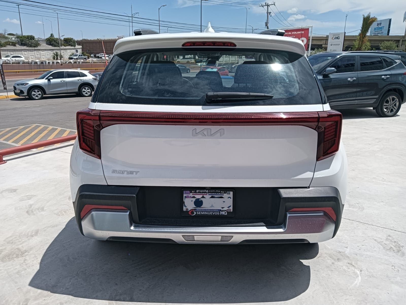2026 Kia Sonet 1.5 Sx At
