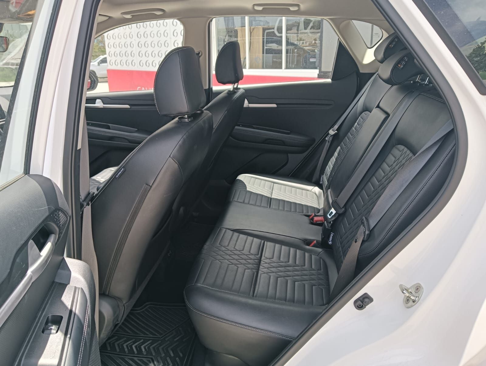 2026 Kia Sonet 1.5 Sx At