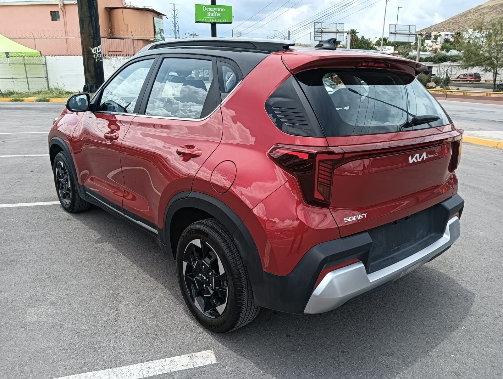 2025 Kia Sonet 1.5 Sx At