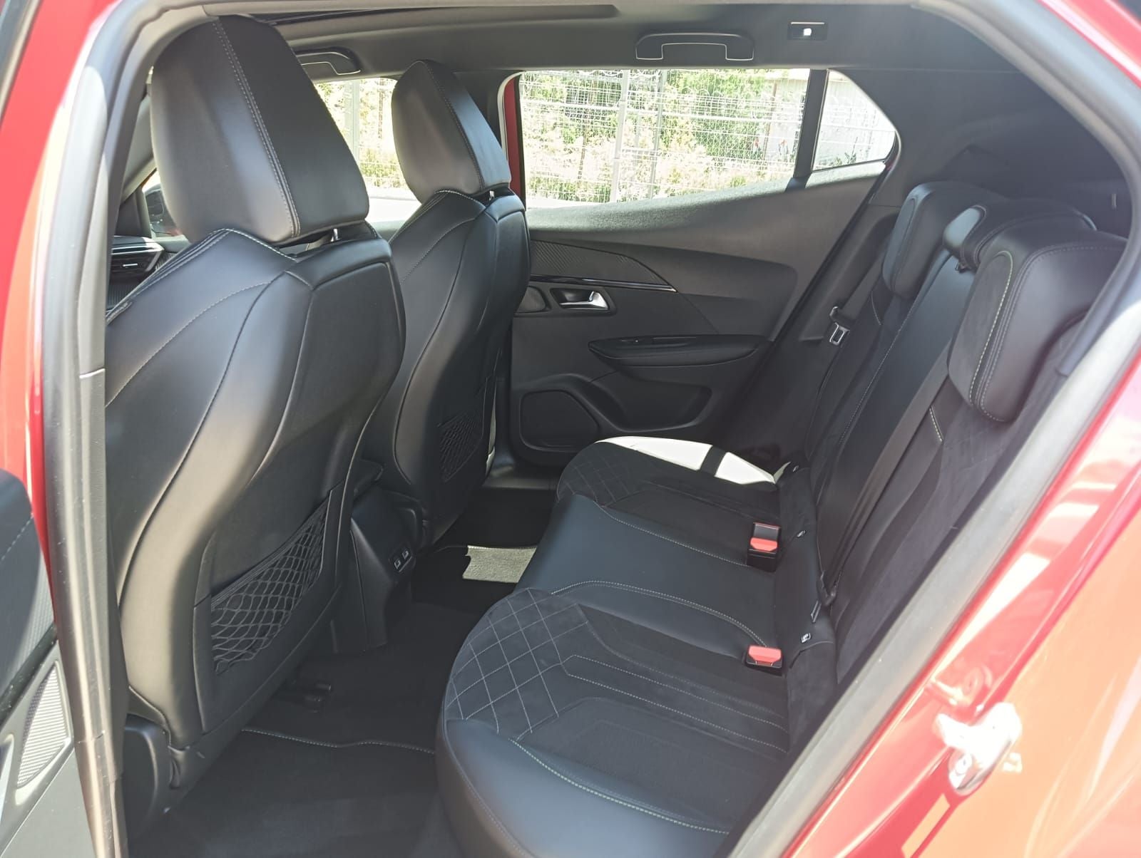 2024 Peugeot 2008 1.2 Gt At