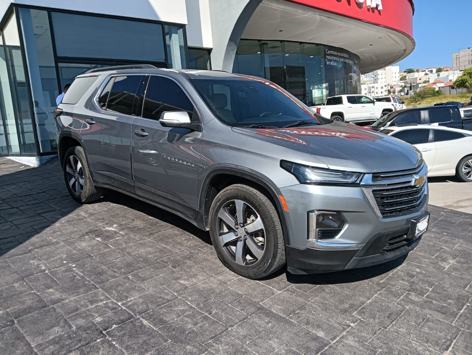 2023 Chevrolet Traverse 3.6 Lt 7 Pasajeros At