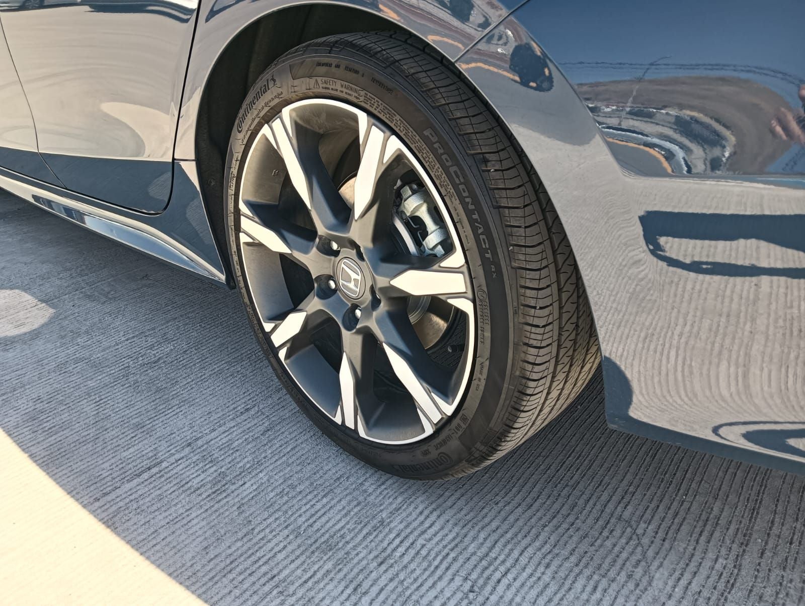 2025 Honda Civic 2.0 Touring Hev At