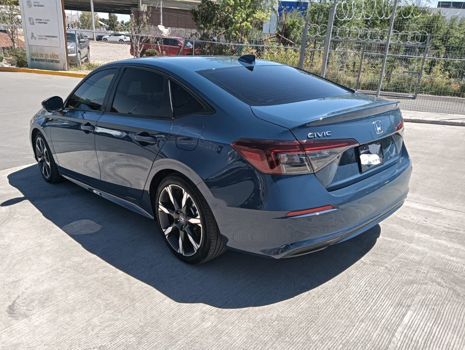 2025 Honda Civic 2.0 Touring Hev At