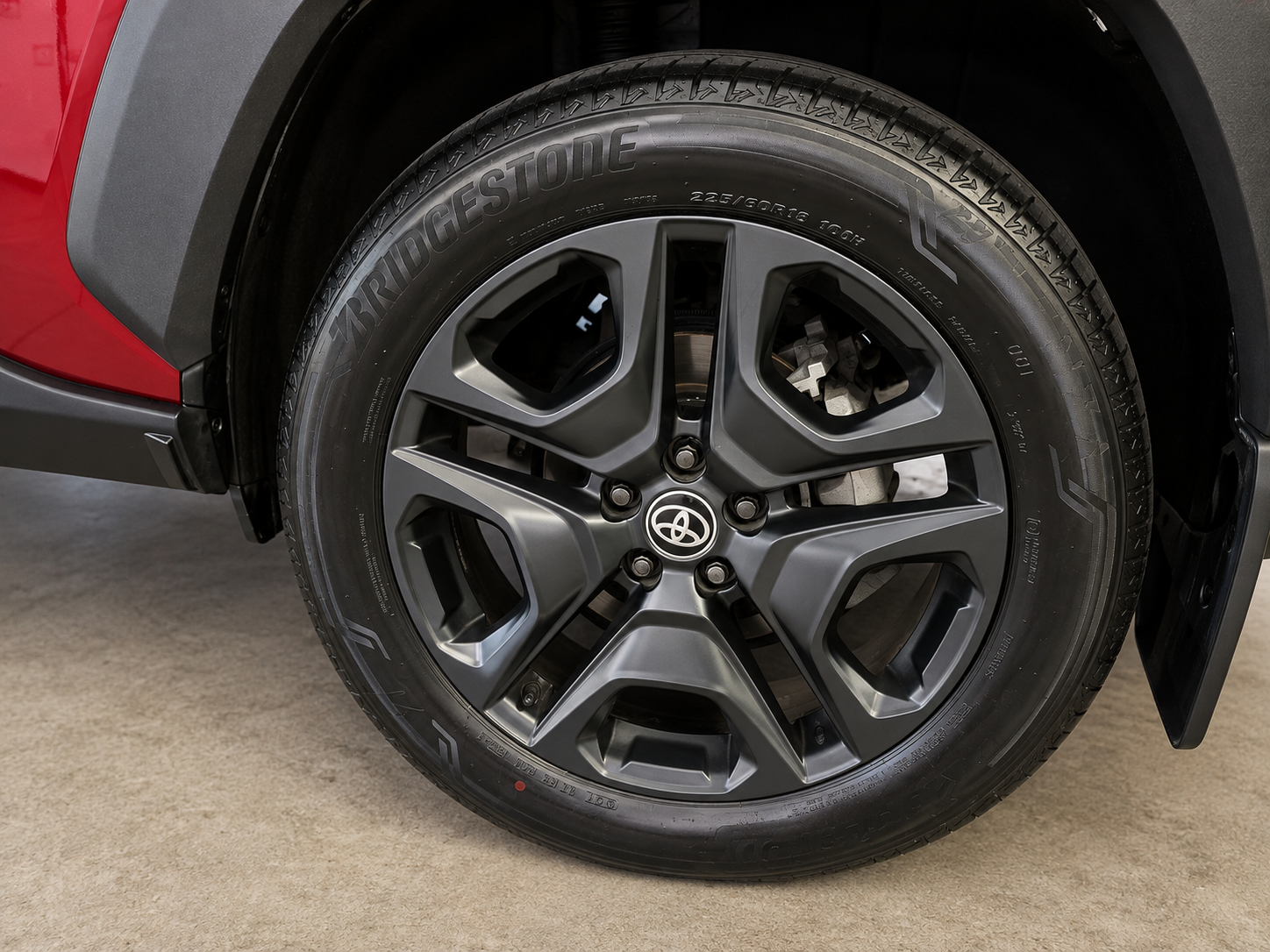 2024 Toyota RAV4 2.5 Adventure At