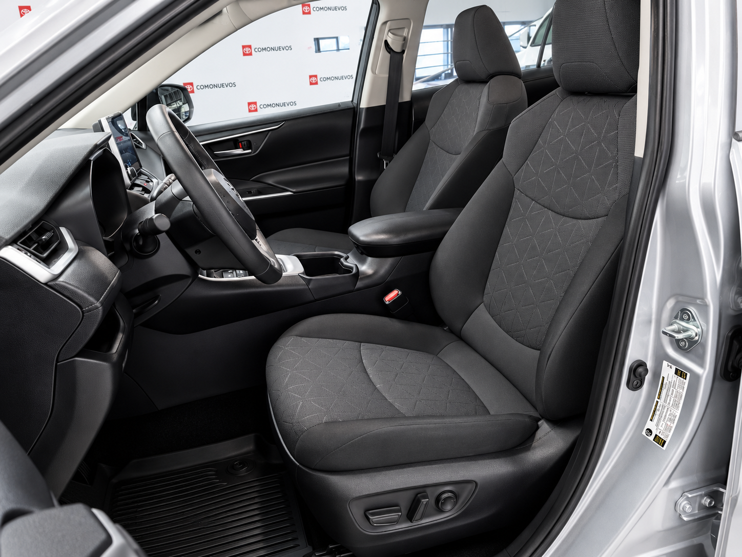 2025 Toyota RAV4 2.5 Xle At