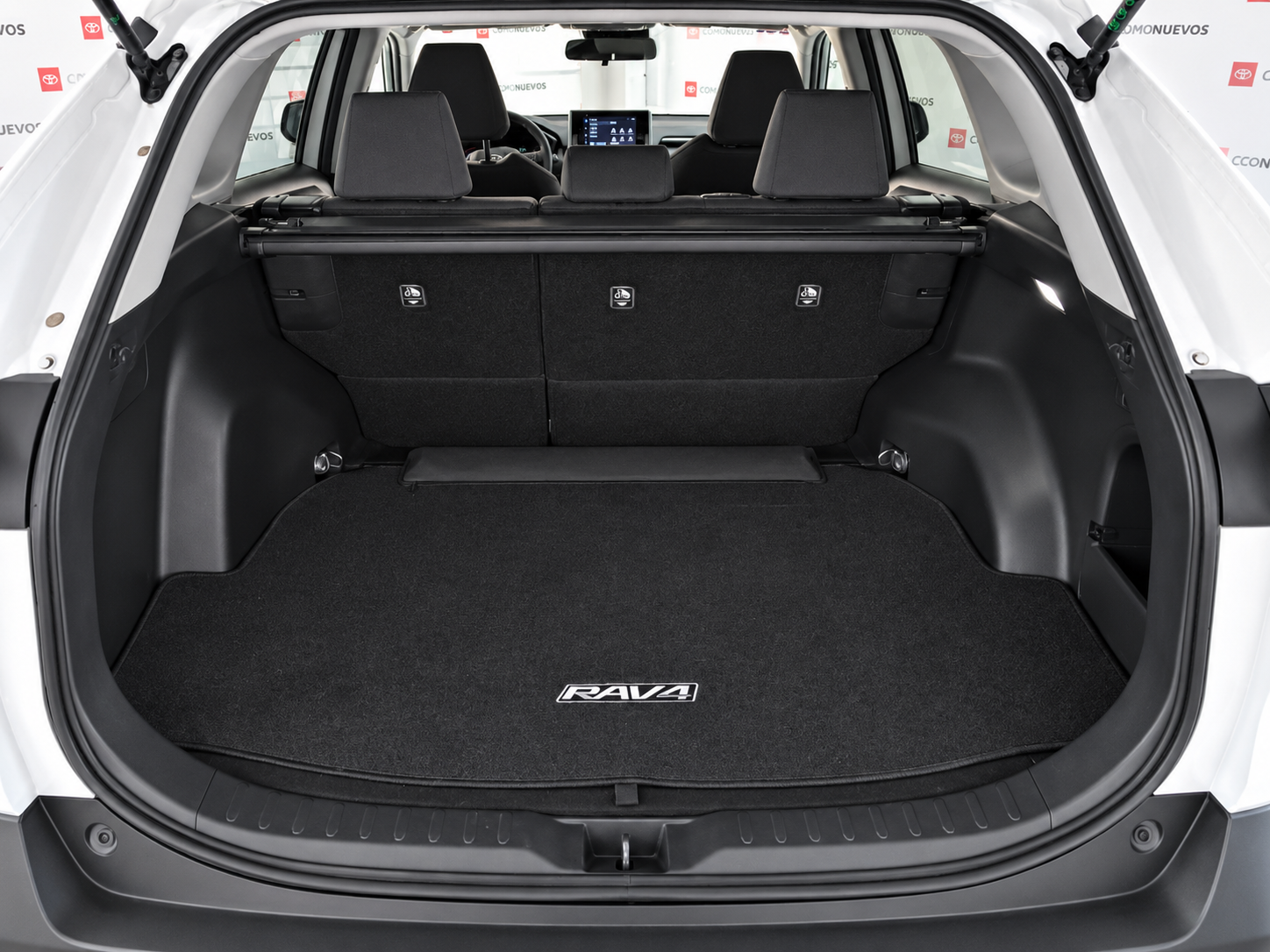2025 Toyota RAV4 2.5 Xle At
