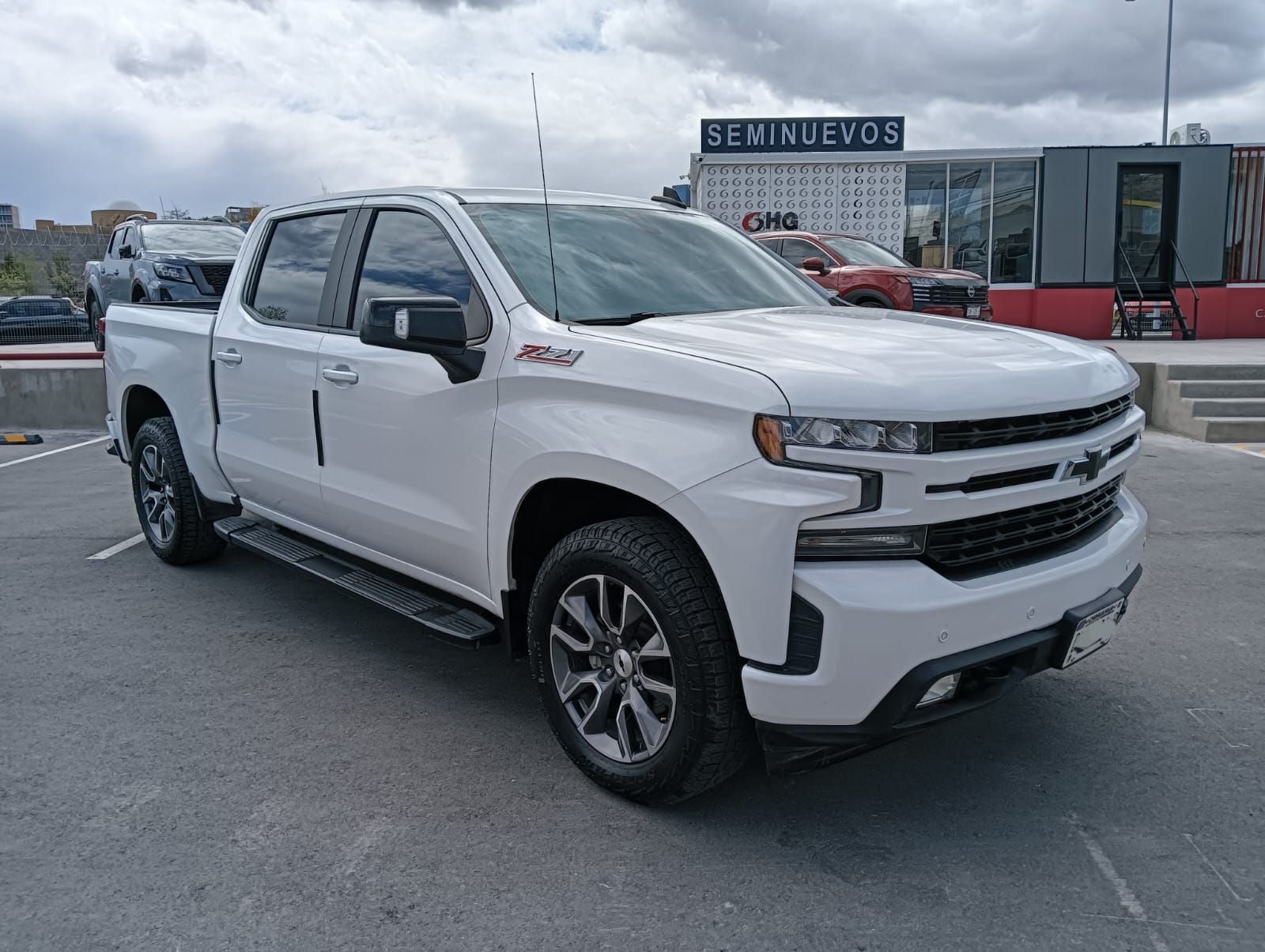 2020 Chevrolet Cheyenne 5.3 V8 RST Doble Cabina 4x4 At