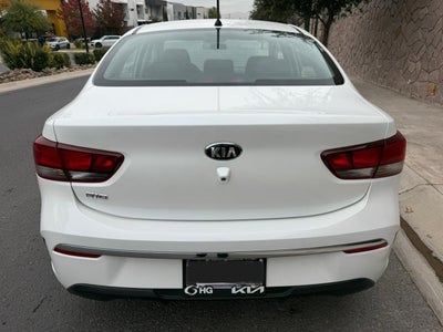 2021 Kia Rio 1.6 Sedan LX Mt