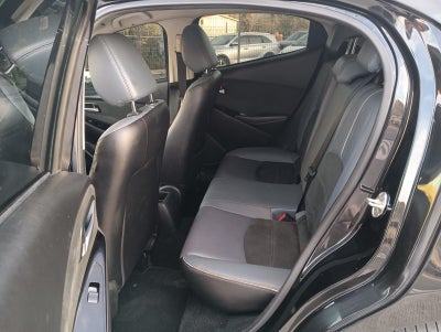 2023 Mazda Mazda 2 1.5 Carbon Edition At