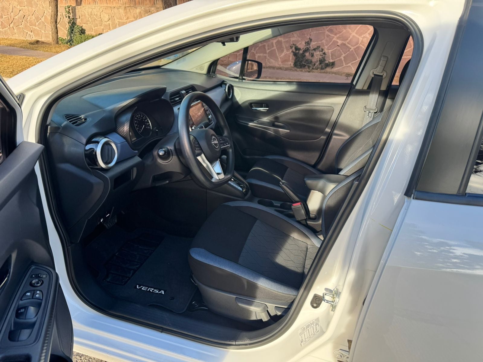 2023 Nissan Versa 1.6 Advance At