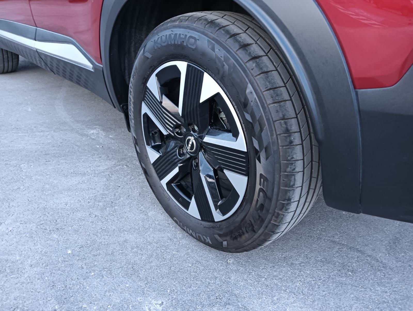 2025 Nissan Kicks 2.0 Advance At