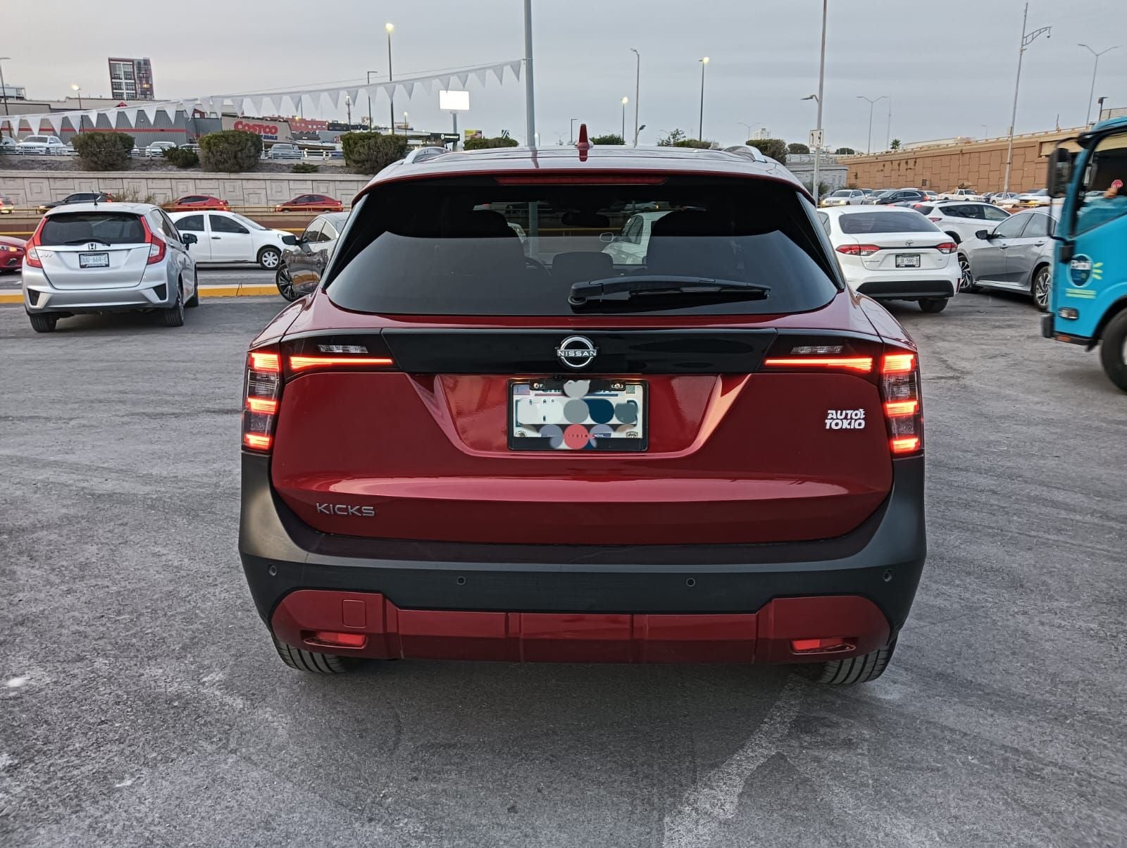 2025 Nissan Kicks 2.0 Advance At