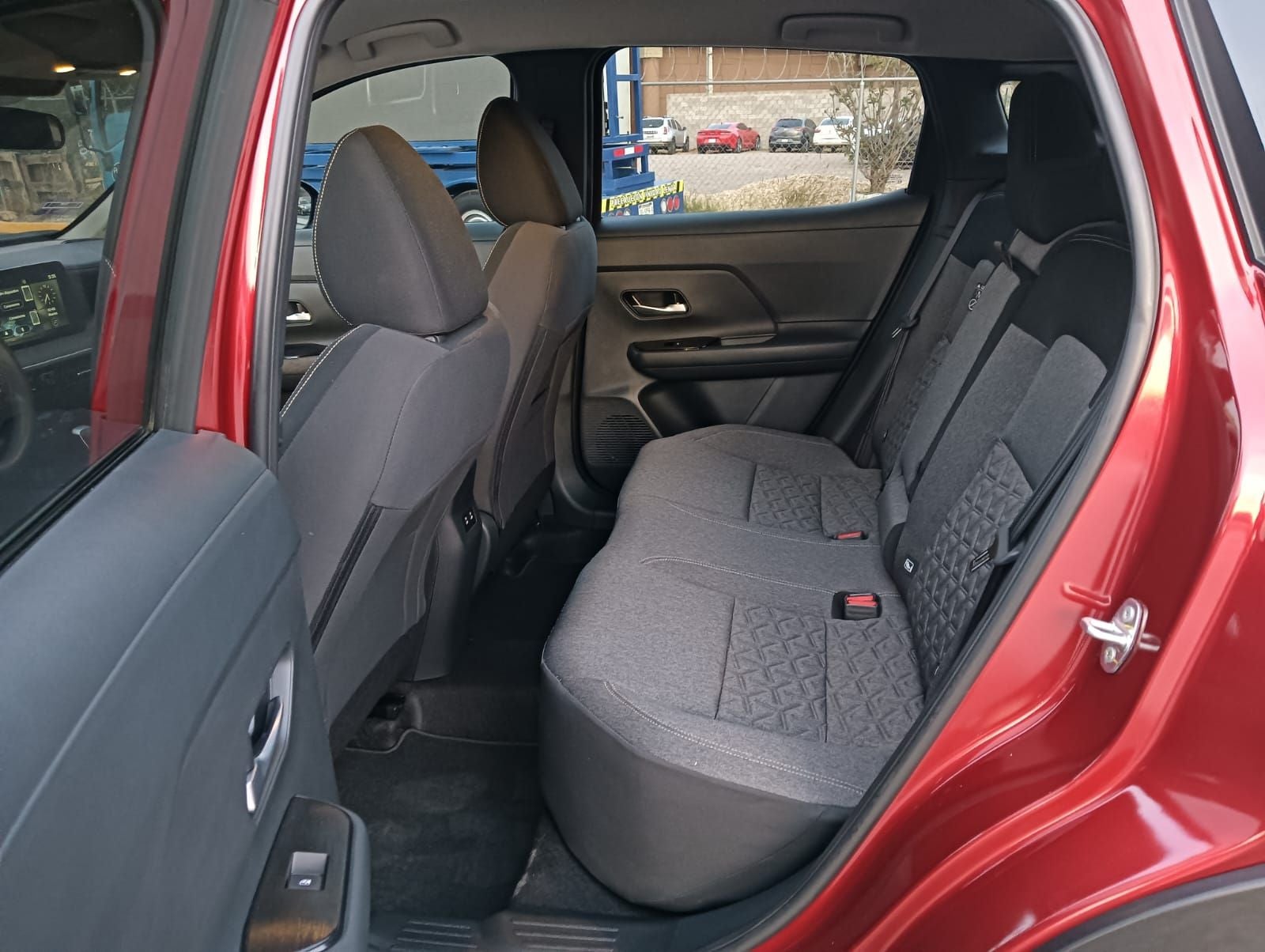 2025 Nissan Kicks 2.0 Advance At