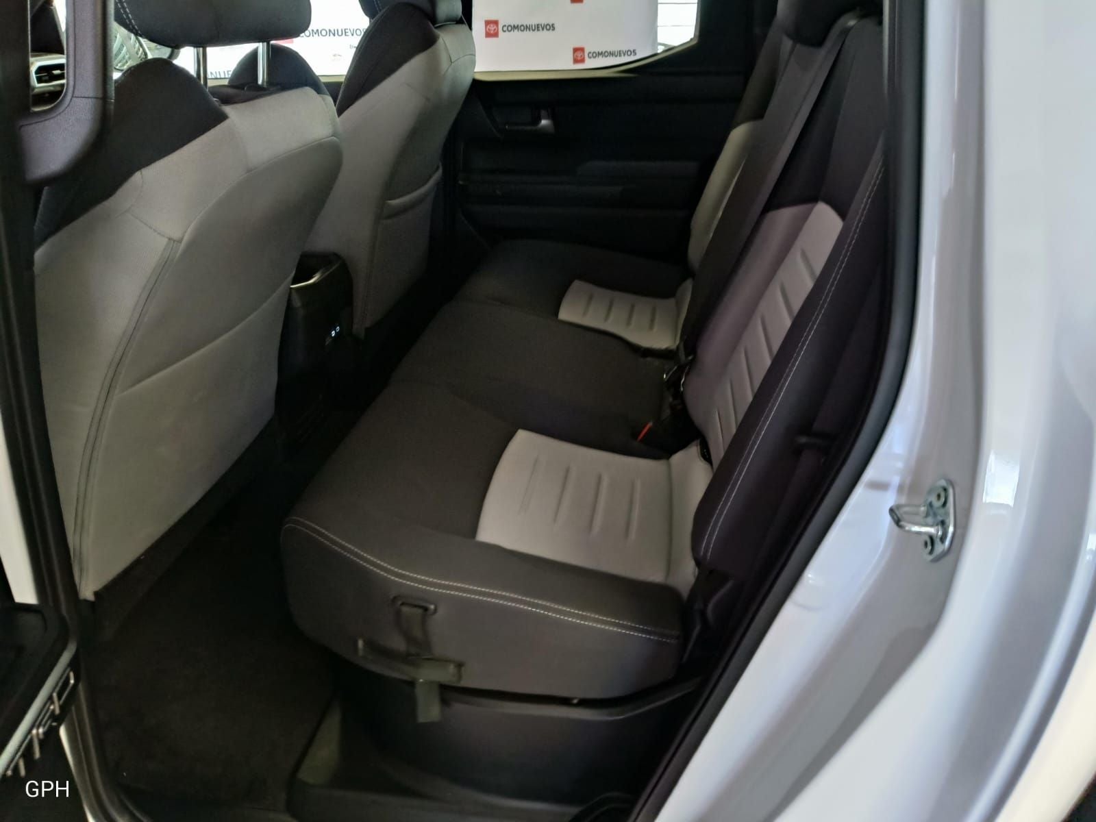 2025 Toyota Tacoma 2.4 TRD Sport 4X2 At