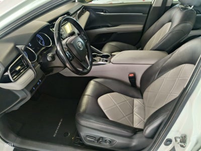 2019 Toyota Camry 2.5 Xle Navi At